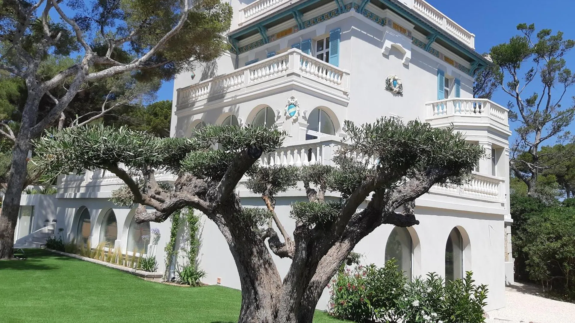 Maison De Maitre Avec Piscine En Front De Mer La Seyne-sur-Mer 0*,  France